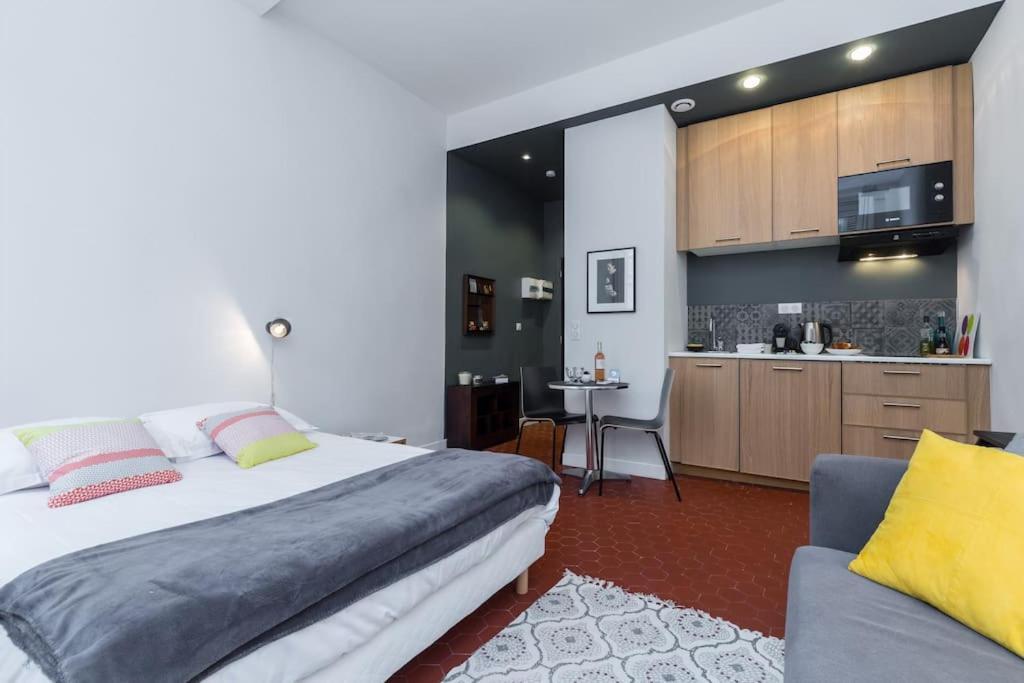 Apartment Droite - Bright In The Old Town Nice